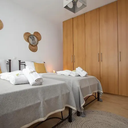 Quercus Villa, Achilleion Palace, Corfu فيلة بيراما