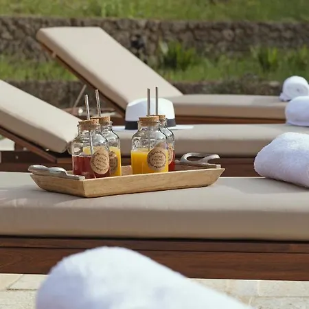 Quercus Villa, Achilleion Palace, Corfu فيلة بيراما