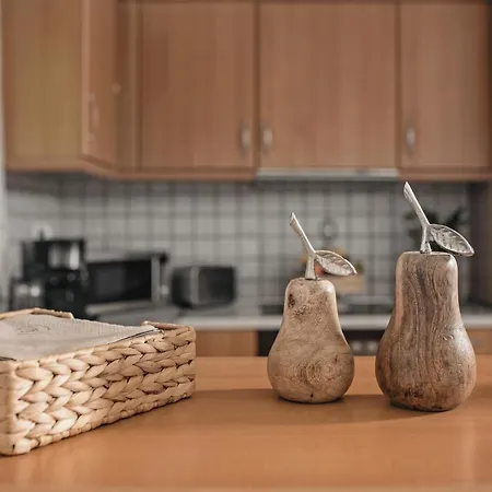 Quercus Villa, Achilleion Palace, Corfu *