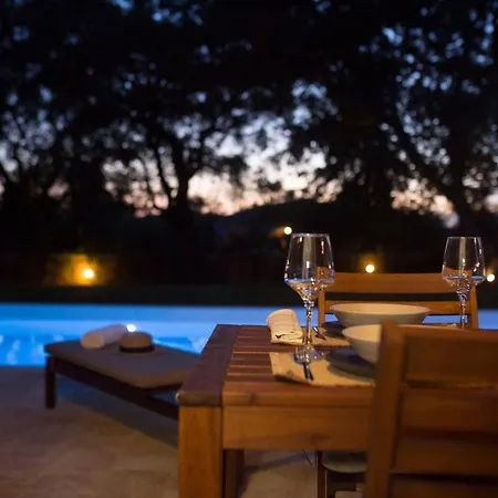 فيلة Quercus Villa, Achilleion Palace, Corfu