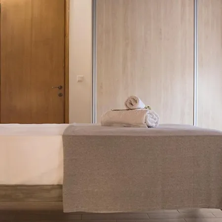 Quercus Villa, Achilleion Palace, Corfu * 페라마