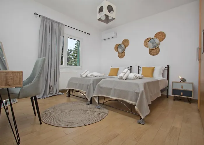 Vila Quercus Villa, Achilleion Palace, Corfu Perama (Corfu)
